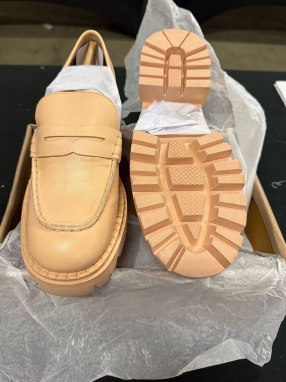 New Free People Lyra Lug Sole Loafers 38 Cantaloupe